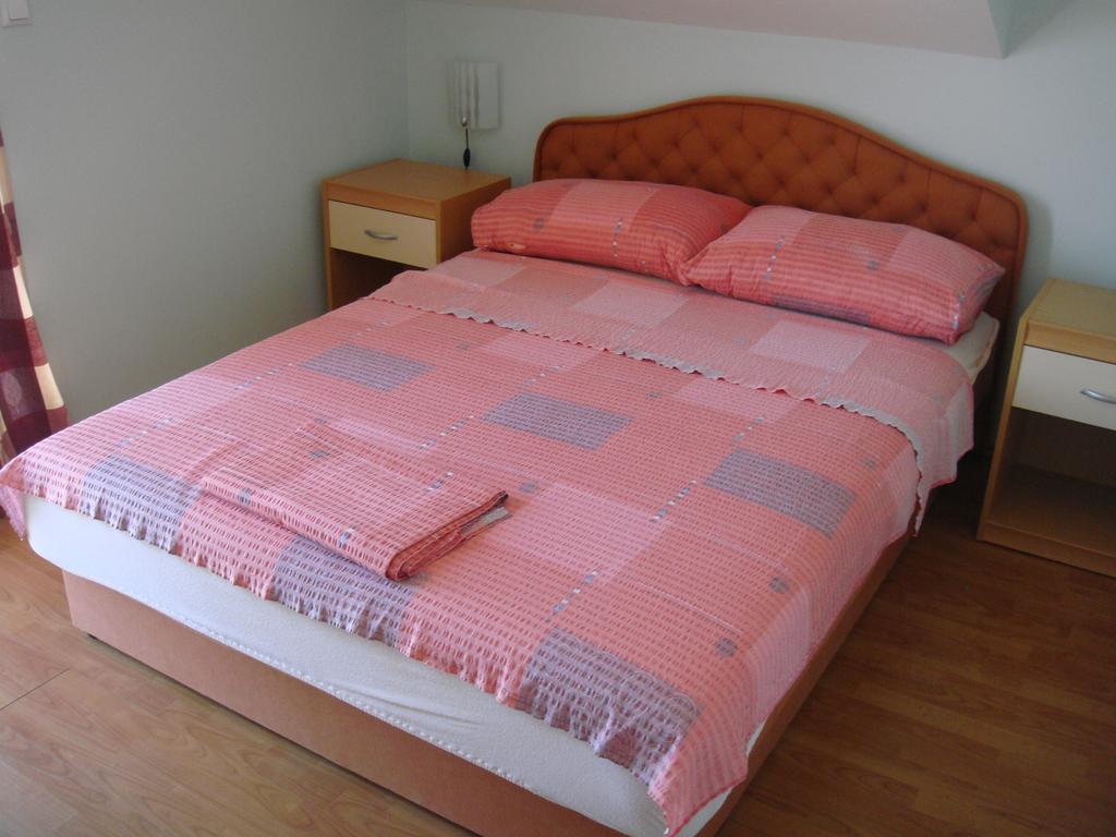Apartments Villa Pirosi Orebic Room photo